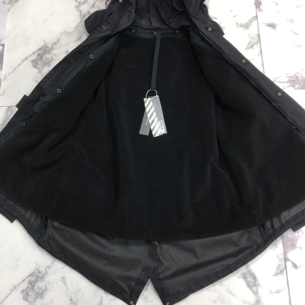 ⭐️ SOLD ⭐️ NWT Authentic Off-White Parka Jacket - Picture 4 of 8